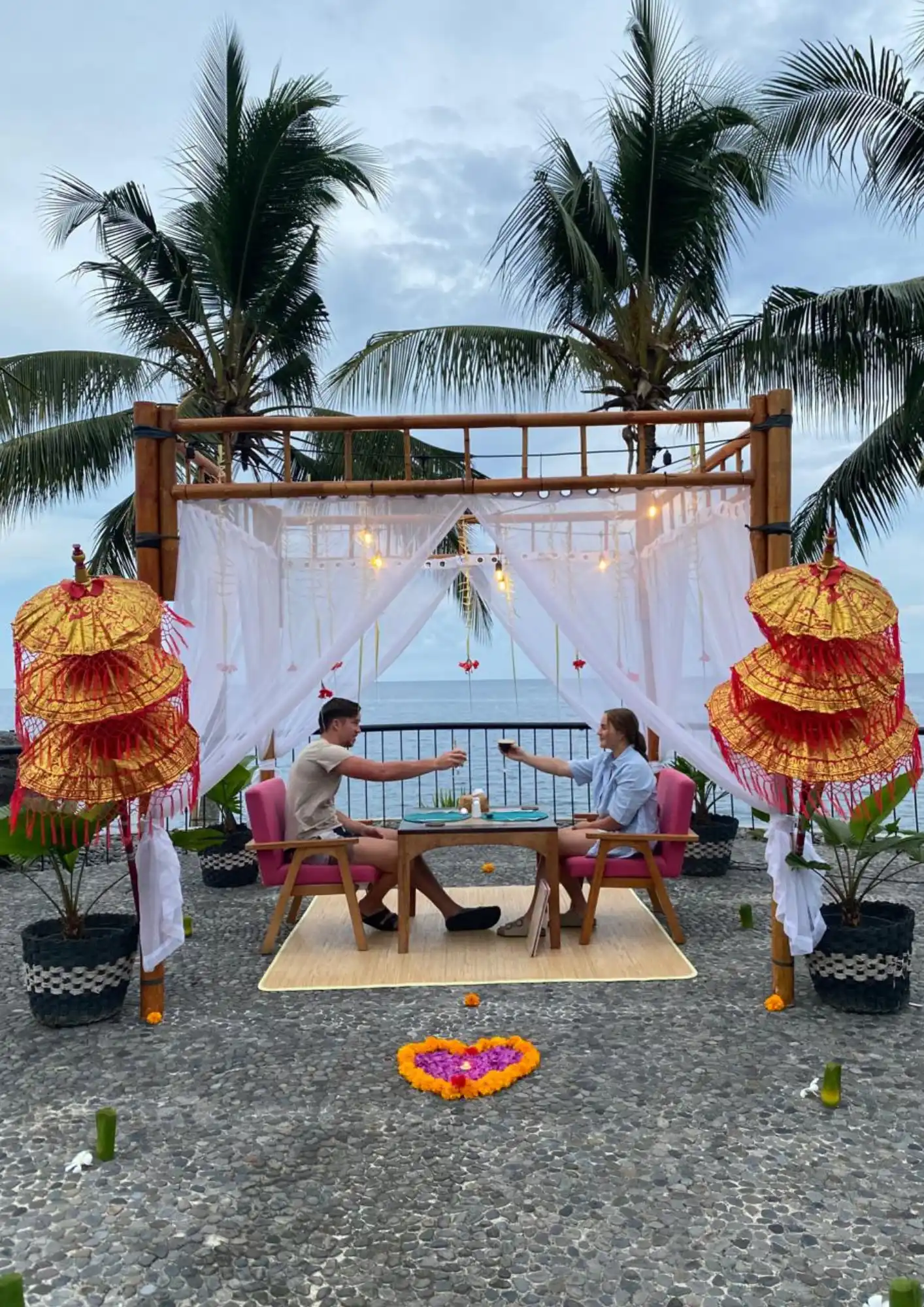 The Tiing Romantic Dinner